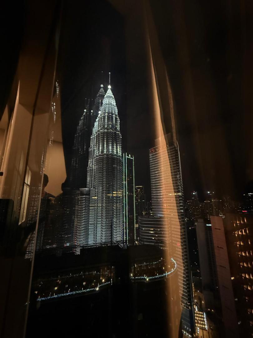 The Sky Klcc By Ayman